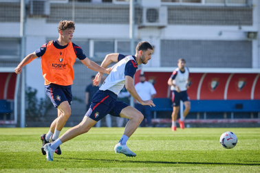 Fotos del primer entrenamiento de Jagoba Arrasate este miércoles en Tajonar