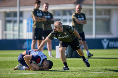 Fotos del primer entrenamiento de Jagoba Arrasate este miércoles en Tajonar
