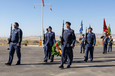 Celebración del 75 aniversario de la apertura del Polígono de Tiro de las Bardenas Reales con desfiles y exhibiciones del Ejército del Aire