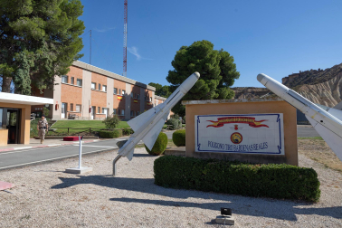 Celebración del 75 aniversario de la apertura del Polígono de Tiro de las Bardenas Reales con desfiles y exhibiciones del Ejército del Aire
