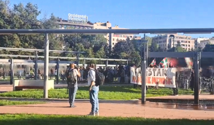 Mucha tensión a la espera de la llegada de Vito Quiles