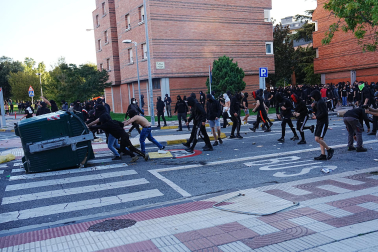 Fotos de los incidentes en Yamaguchi por la presencia de Vito Quiles en Pamplona