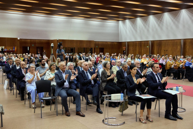 homenaje UPNA