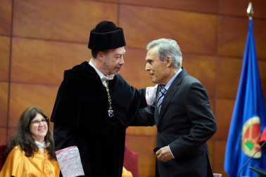 homenaje UPNA