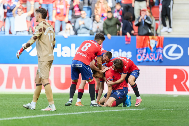 Fotos del Osasuna - Racing de la jornada 9.