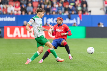 Fotos del Osasuna - Racing de la jornada 9.
