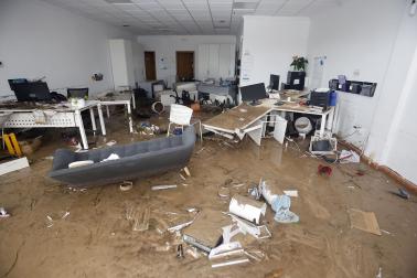 Destrozos provocados por las inundaciones a consecuencia del paso de la dana Adam en la localidad alicantina de Els Poblets