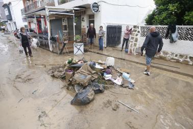 Destrozos provocados por las inundaciones a consecuencia del paso de la dana Adam en la localidad alicantina de Els Poblets
