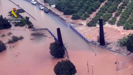 Captura de video de una zona inundada a consecuencia del paso de la dana Adam en la localidad alicantina de Oliva