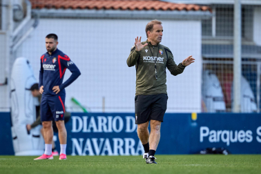 Fotos del entrenamiento de Osasuna en Tajonar, este viernes 23 de octubre