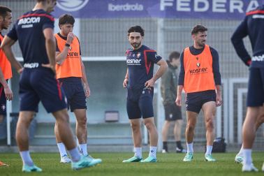 Fotos del entrenamiento de Osasuna en Tajonar, este viernes 23 de octubre