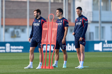 Fotos del entrenamiento de Osasuna en Tajonar, este viernes 23 de octubre