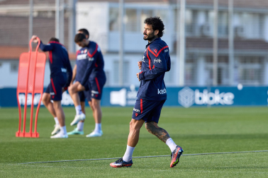 Fotos del entrenamiento de Osasuna en Tajonar, este viernes 23 de octubre