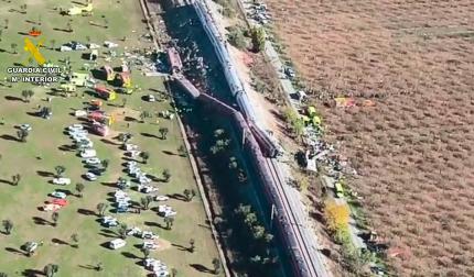 Imágenes aéreas del accidente de tren en Toledo grabadas por la Guardia Civil