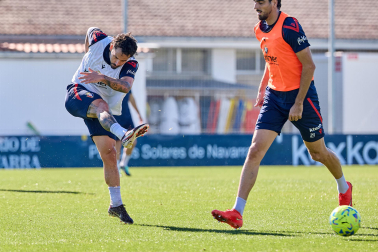 Fotos del entrenamiento de Osasuna de este viernes 30 de octubre