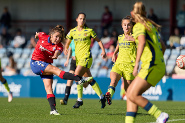 Foto del partido entre Osasuna Femenino y Villarreal