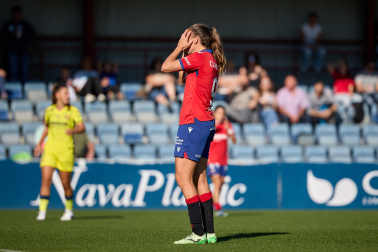 Foto del partido entre Osasuna Femenino y Villarreal