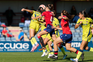 Foto del partido entre Osasuna Femenino y Villarreal