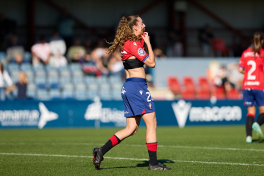 Foto del partido entre Osasuna Femenino y Villarreal