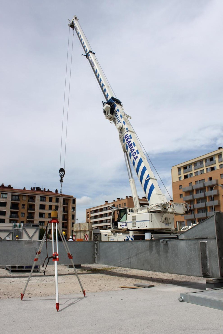 Hoy se ha iniciado la construccion e la gran noria