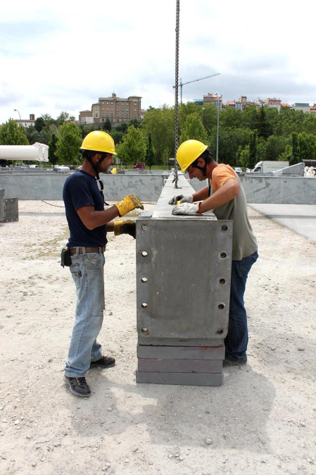 Hoy se ha iniciado la construccion e la gran noria