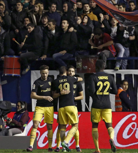 Imágenes del partido disputado este domingo en El Sadar.