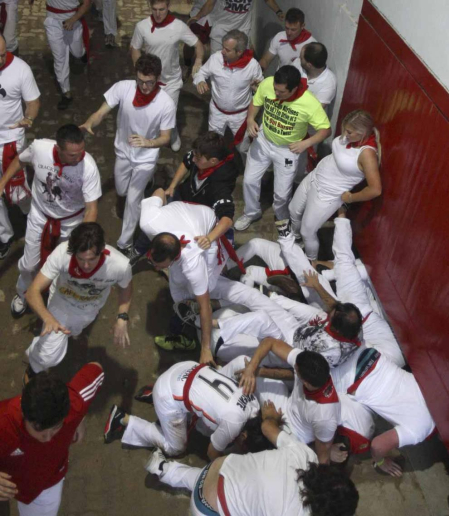Imágenes del cuarto encierro de San Fermín de Pamplona