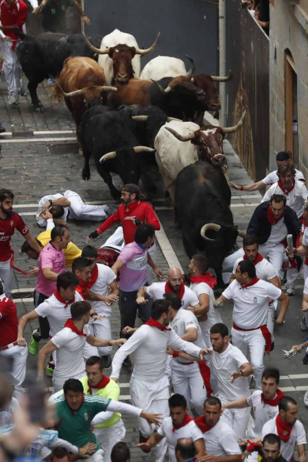 Imágenes del cuarto encierro de San Fermín de Pamplona