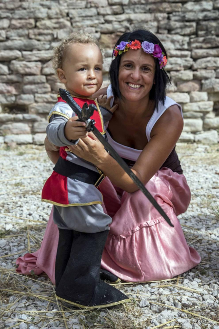 Imágenes de la fiesta medieval en Tiebas.