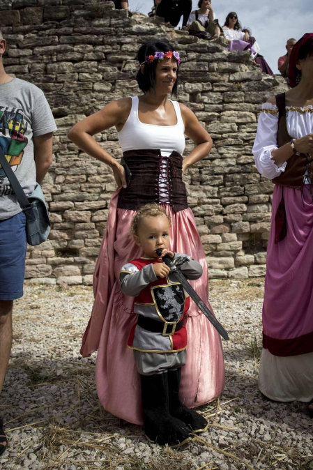 Imágenes de la fiesta medieval en Tiebas.