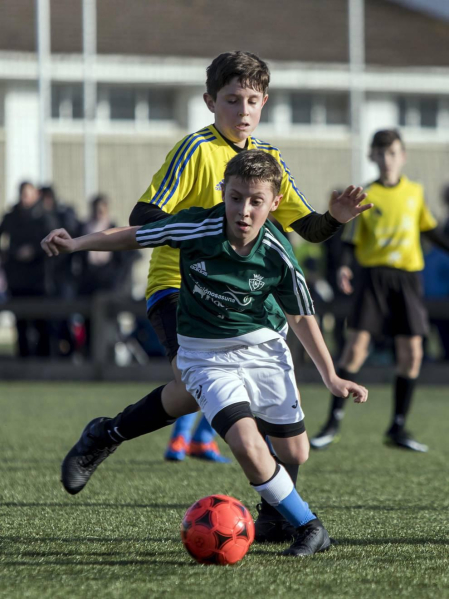 Imágenes de los cuartos de final del XXVI Torneo Interescolar - 3 de enero