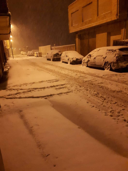 Imágenes enviadas por los lectores de Diario de Navarra de las luvias y las nieves del 6 de enero de 2018.