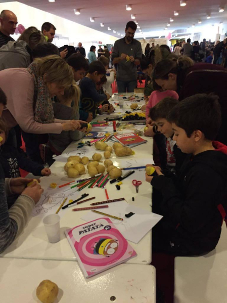 Este fin de semana se celebra en Baluarte la segunda edición de la feria de la familia Expofamily con multitud de talleres y actividades para niños y mayores.