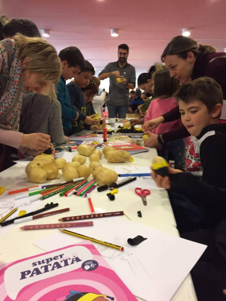 Este fin de semana se celebra en Baluarte la segunda edición de la feria de la familia Expofamily con multitud de talleres y actividades para niños y mayores.