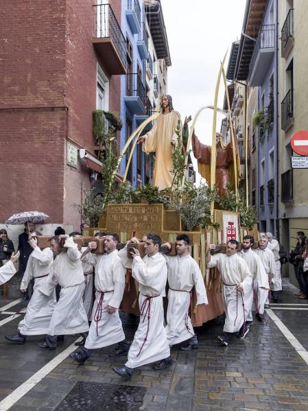 Galería de imágenes de Domingo de Ramos en Pamplona.