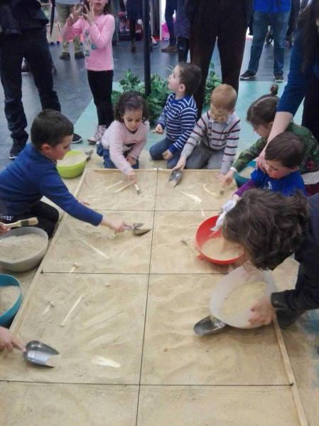 Este fin de semana se celebra en Baluarte la segunda edición de la feria de la familia Expofamily con multitud de talleres y actividades para niños y mayores.