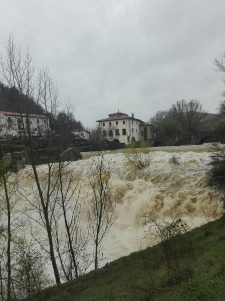 Aumento del caudal de los ríos en Navarra