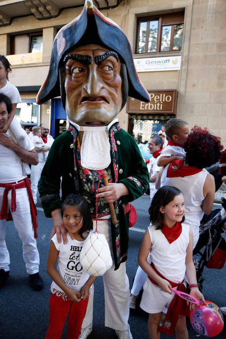 Recorrido del 6 de julio de 2018 de la Comparsa de Gigantes y Cabezudos de Pamplona