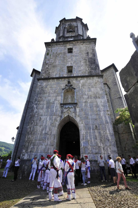 Cientos de asistentes de todas las edades disfrutaron de las Fiestas de San Fermín de Lesaka
