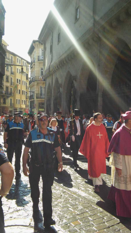 Imágenes de la procesión de San Fermín por las calles de Pamplona, el 7 de julio de 2018.