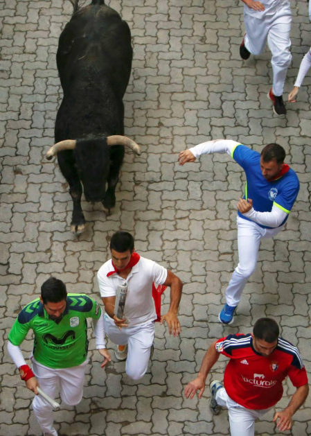 Imágenes del cuarto encierro de los Sanfermines 2018, con toros de la ganadería Fuente Ymbro.