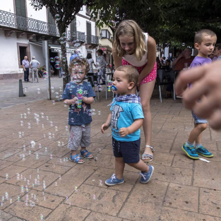 Inicio de las fiestas de Santiago en la localidad navarra.