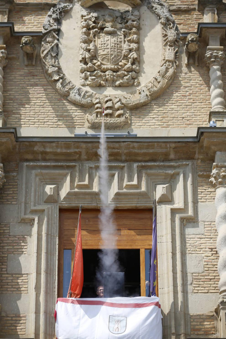 Imágenes del cohete de fiestas de Miranda de Arga 2018
