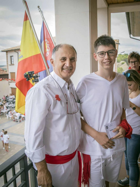 Fotos del cohete de las fiestas de Sesma 2018
