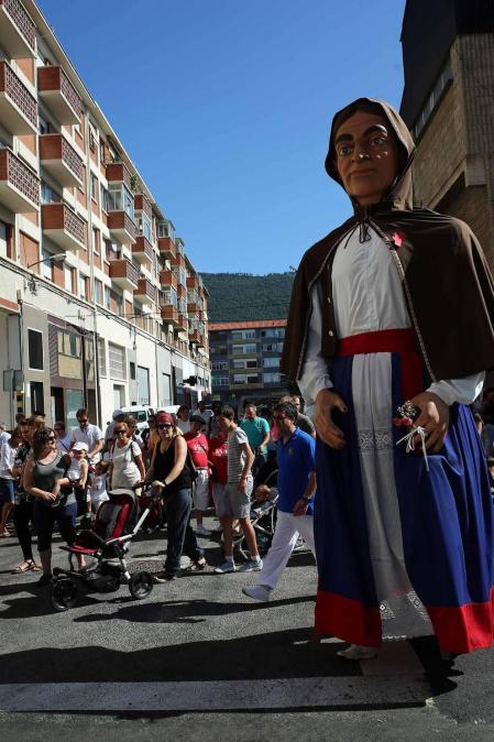 Fotos de la procesión de San Esteban, celebrada este domingo, 2 de septiembre, en Berriozar