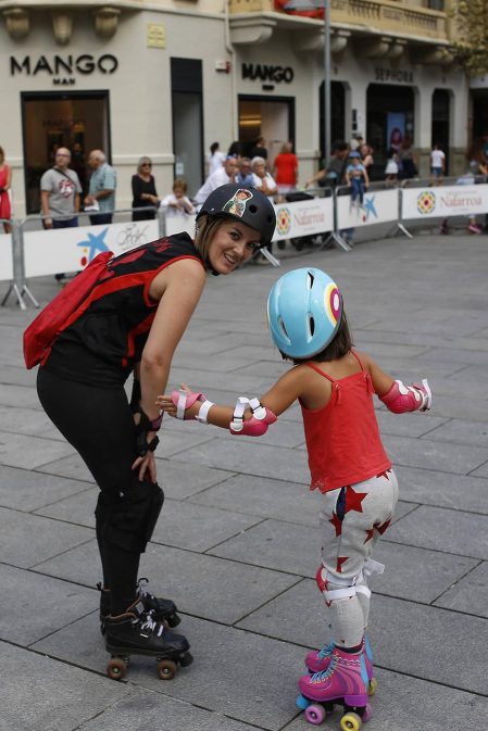 Galería de imágenes de la P2P, la maratón de patinaje entre Puente la Reina y Pamplona