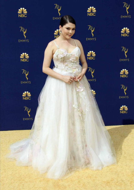 'Juego de Tronos' extendió su imperio televisivo en los Emmy, en los que se llevó el premio a la mejor serie dramática, mientras que 'The Marvelous Mrs. Maisel' arrasó con su primera temporada en los apartados de comedia de los galardones más importantes de la pequeña pantalla.