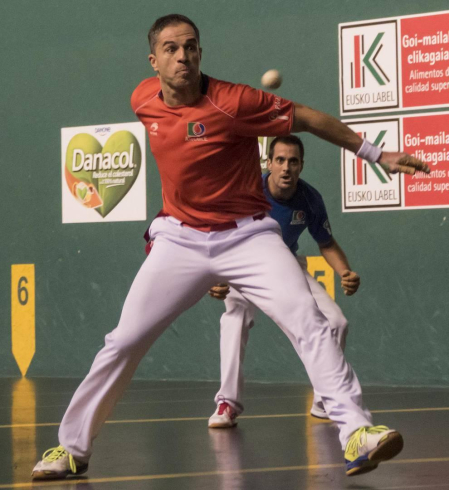 Imágenes del partido entre Olaizola-Albisu y Bengoetxea-Imaz del Parejas 2019