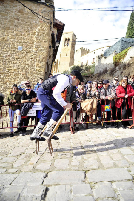 Artajona acogió este domingo la XXVI Carrera de Layas de Artajona