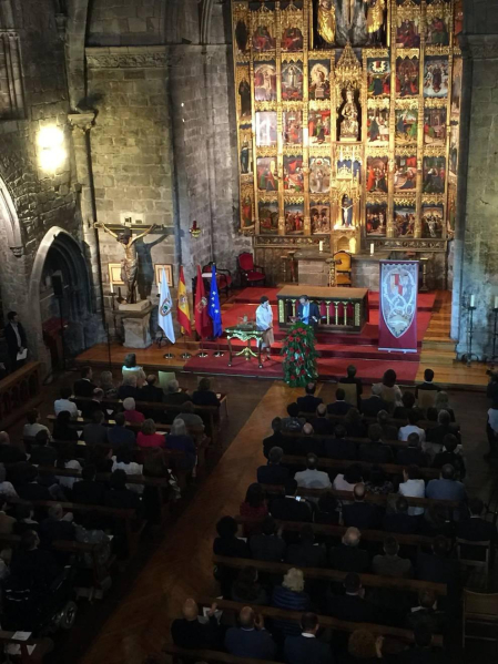 La Coral de Cámara de Pamplona ha recibido "emocionada" el Premio Príncipe de Viana de la Cultura 2018, un galardón que reconoce su trayectoria y le compromete a seguir avanzando.